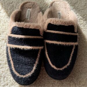 Size 39 (8) Vivaia furry mules